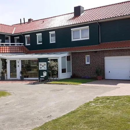 80 Qm Fuer Familie In Ostfriesland Zu Herbst- Und Winterpreisen * Utarp